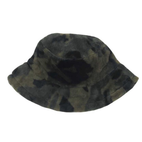 ‼️NEW Bucket Hat! Available in Black and Camo - Picture 2 of 4